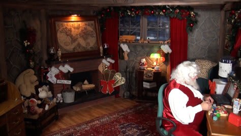 when does santa come